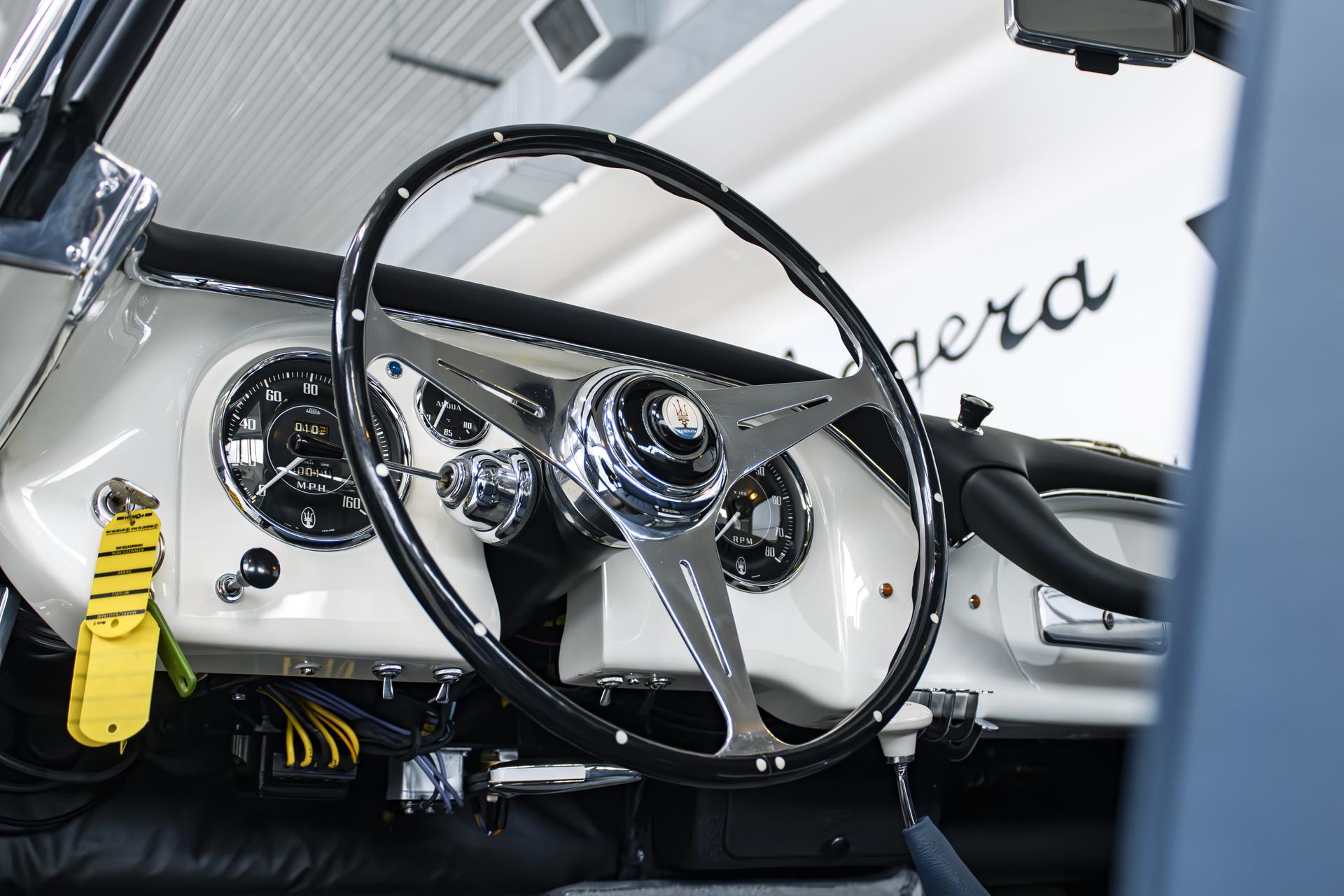maserati3500gt/INTERIORS 1