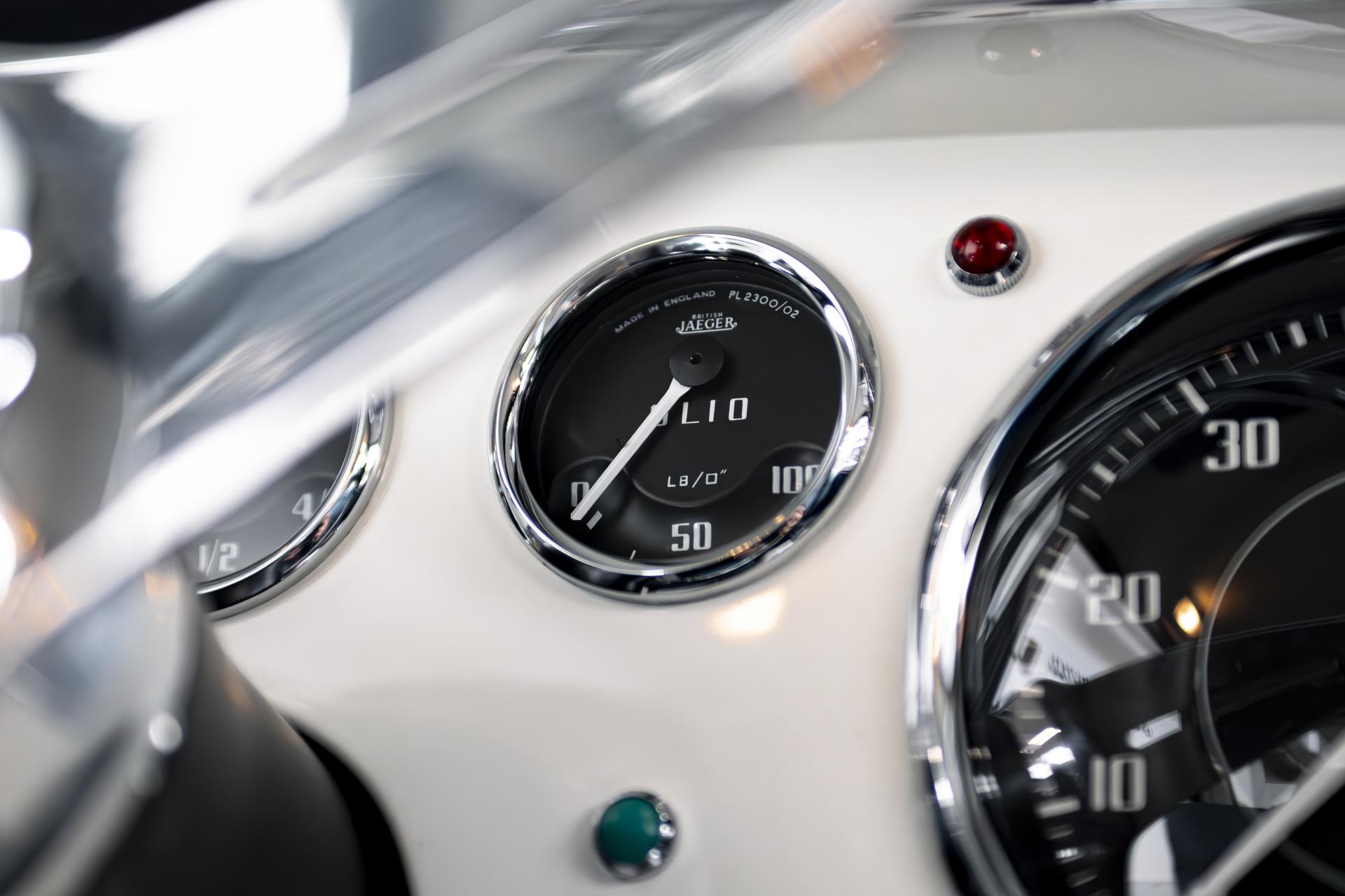 maserati3500gt/INTERIORS 3