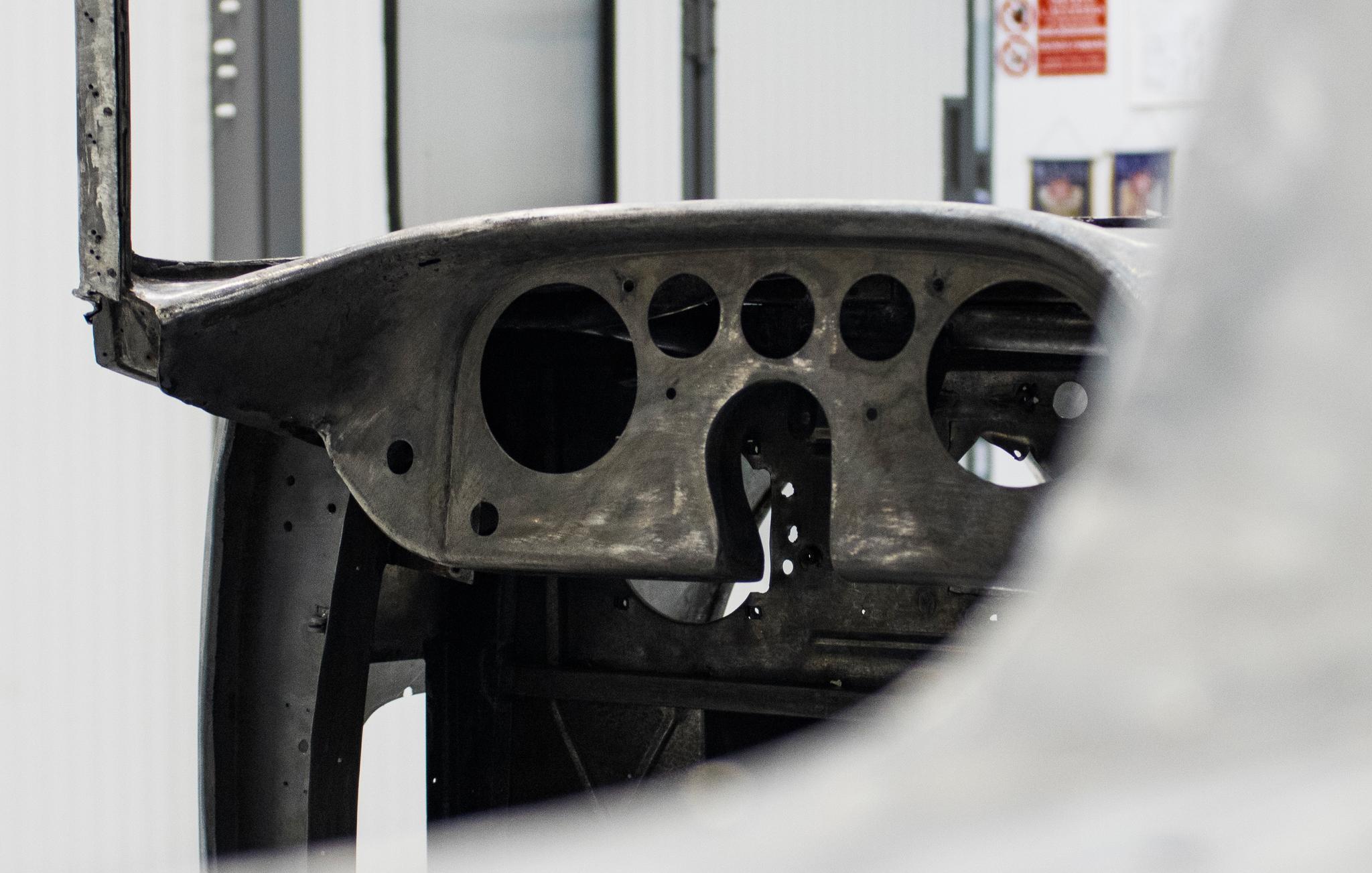 /images/maserati3500gt/STRIPPING/6.jpg